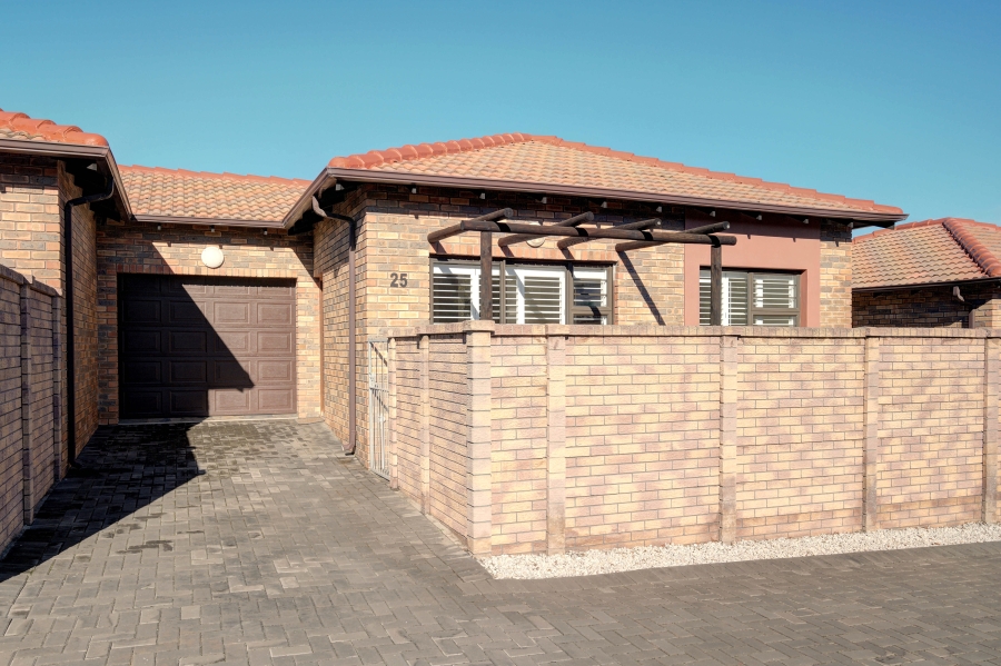 2 Bedroom Property for Sale in South End Eastern Cape